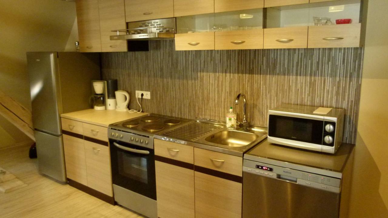 Studio Apartment Parnu Bagian luar foto